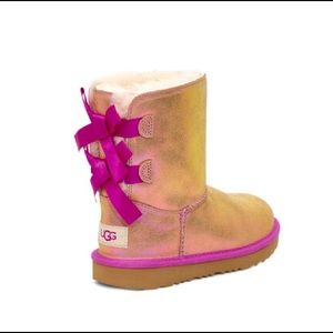 UGG Kids Suede Bailey Bow ll Shimmer Boot